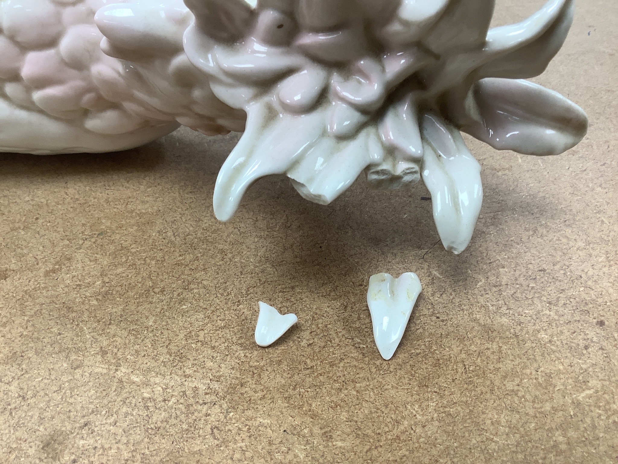 Two Royal Dux porcelain cockatoos, 40cm